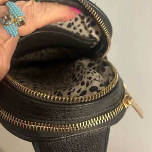 Elegant Black Leather Women's Bag